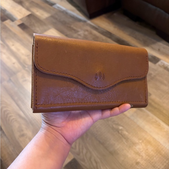 Portland Leather Brown Wallet - Picture 2 of 7